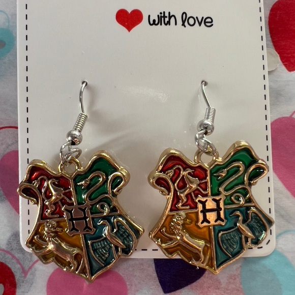 HARRY POTTER HOUSE CRESTS earrings - Picture 2 of 3